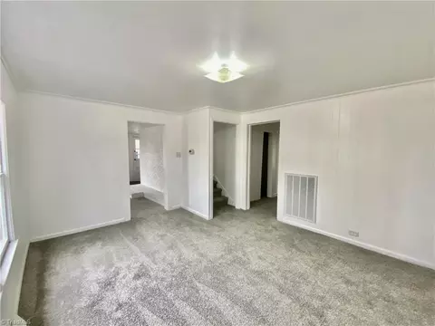 Entry Way - 60 Hill St, Salisbury, NC 28144 photo 2 of 3