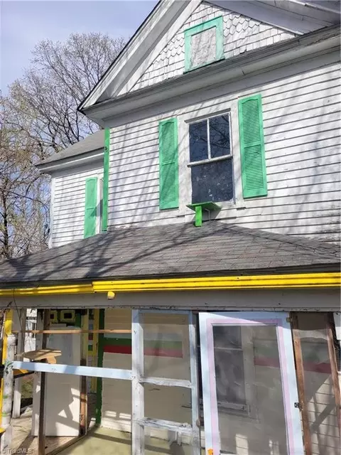 121 Bruce St, Greensboro, NC 27403