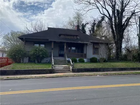 1506 3rd St E, Winston Salem, NC 27101