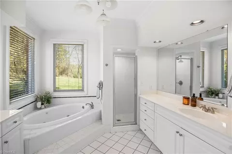 Bath - 7214 Chapsworth Dr, Trinity, NC 27370 photo 2 of 7