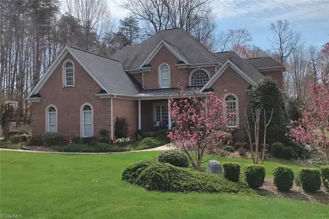 2493 Zane Dr, Summerfield, NC 27358