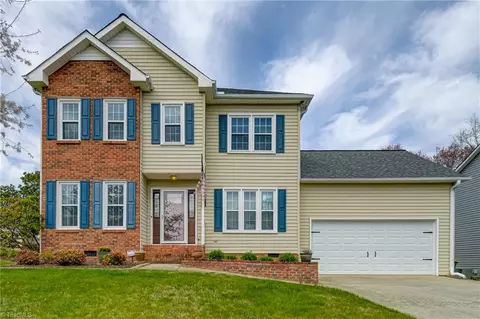 6225 Spring Park Rd, Clemmons, NC 27012