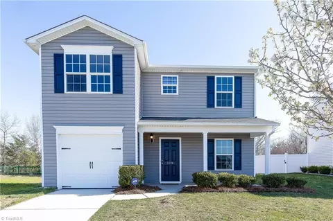 5226 Switchback Dr, High Point, NC 27265