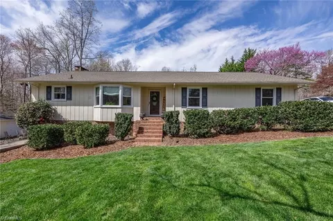 266 Pine Valley Rd, Thomasville, NC 27360