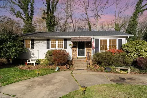 2613 David Caldwell Dr, Greensboro, NC 27408