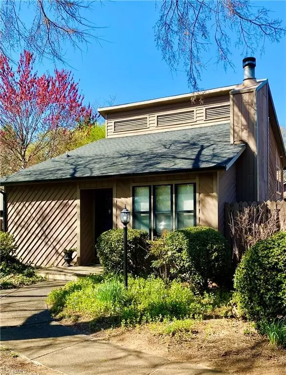 1916 Stonewood Dr, Winston Salem, NC 27103 24 Photos Movoto