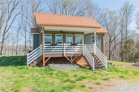 2768 Tyro Rd, Lexington, NC 27295