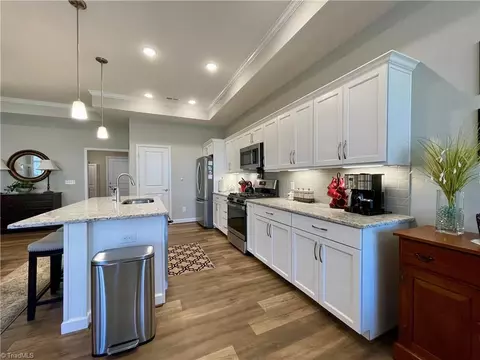 Kitchen - 307 Mountain Maple Dr, King, NC 27021 photo 4 of 5