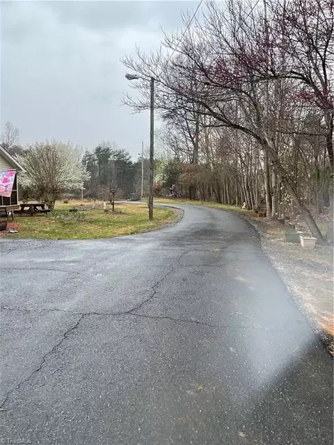 1611 Nc Highway 704, Madison, NC 27025 photo 7