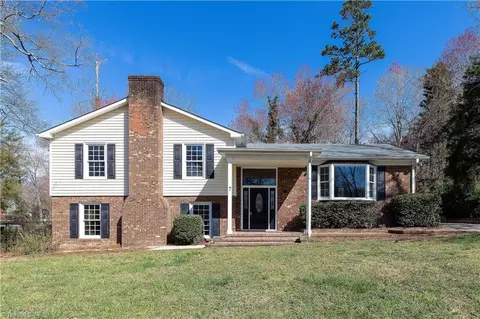 7 Kentbury Cir, Greensboro, NC 27406