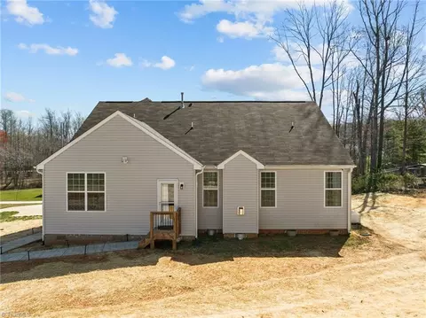 7735 Carson Path, Summerfield, NC 27358 photo 38