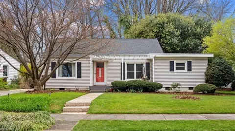 3009 Peebles Dr, Greensboro, NC 27403