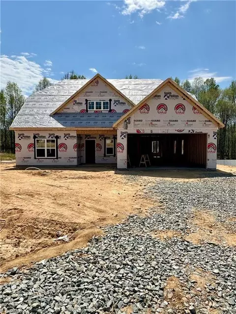 239 Salter Path, Lexington, NC 27295