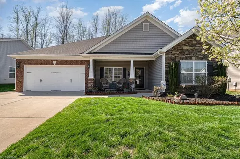 5441 Holbein Gate Rd, Walkertown, NC 27051