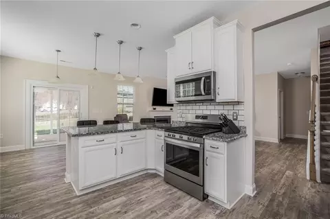 136 Ascender Dr, King, NC 27021 photo 5