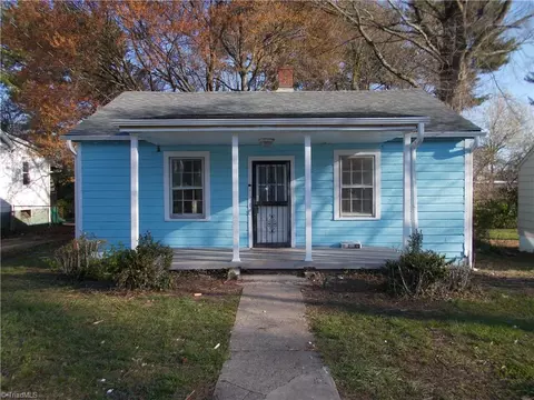 717 26th St W, Winston Salem, NC 27105