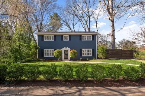 2614 Buena Vista Rd, Winston Salem, NC 27104