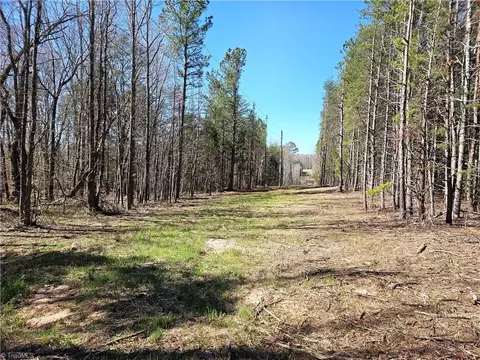 APT 3 5.16 Acres Hampton Road, Germanton, NC 27019 photo 8