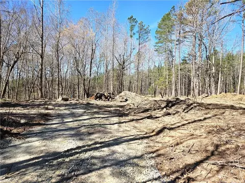 APT 3 5.16 Acres Hampton Road, Germanton, NC 27019 photo 4