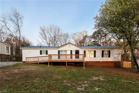 3456 Hilltop Dr, Archdale, NC 27263