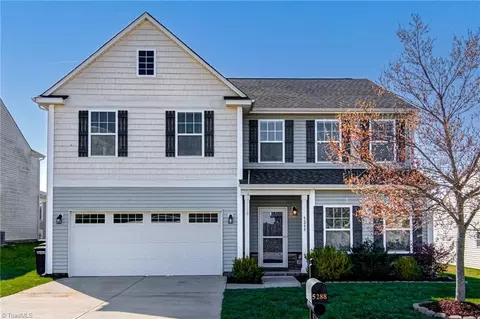 5288 Smoky Ridge Ln, Winston Salem, NC 27127