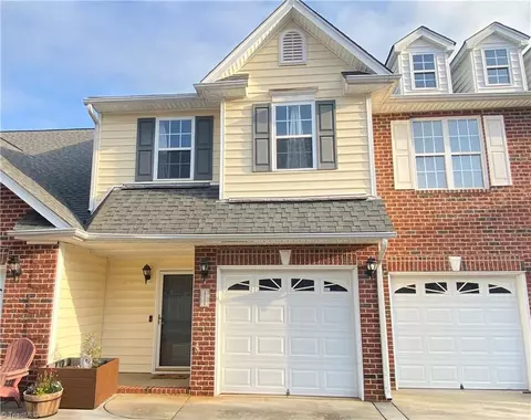 1715 Silver Run Ct, Winston Salem, NC 27127