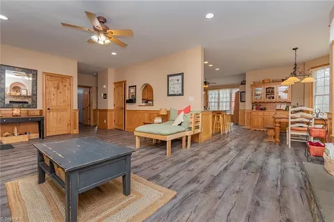 Living - 3527 Thayer Rd, Trinity, NC 27370 photo 2 of 2