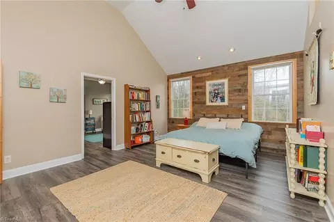 Bedroom - 3527 Thayer Rd, Trinity, NC 27370 photo 2 of 10