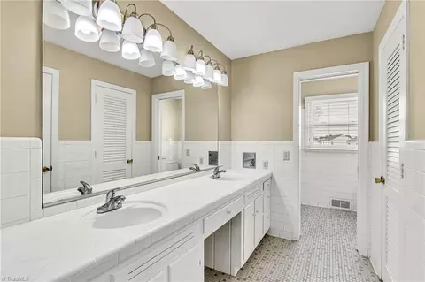 Bath - 265 Mountain View Rd, King, NC 27021 photo 2 of 2