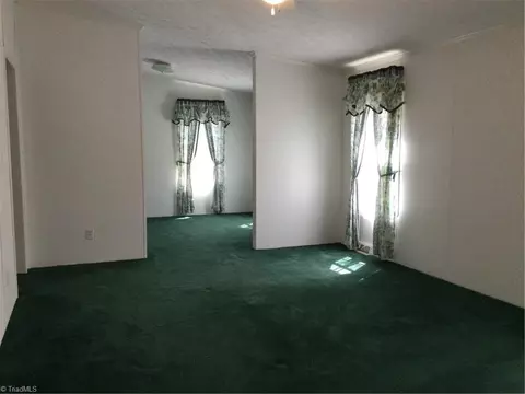 1027 Old Wagon Rd, King, NC 27021 photo 18