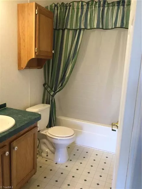 1027 Old Wagon Rd, King, NC 27021 photo 19