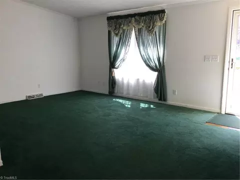 1027 Old Wagon Rd, King, NC 27021 photo 15