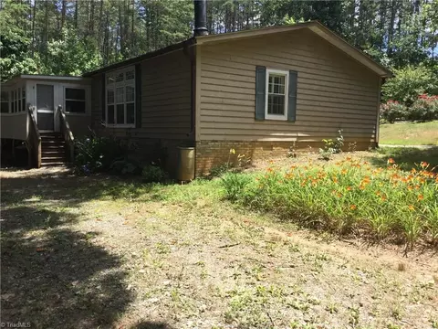 1027 Old Wagon Rd, King, NC 27021 photo 34