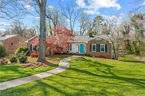 1400 Country Club Dr, High Point, NC 27262