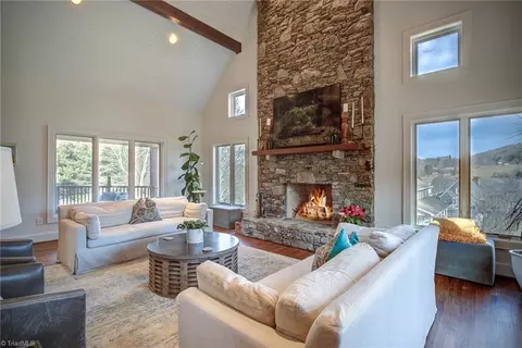 142 Breckonshire Dr, Boone, NC 28607