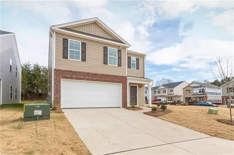 3007 Egert Dr, Haw River, NC 27258