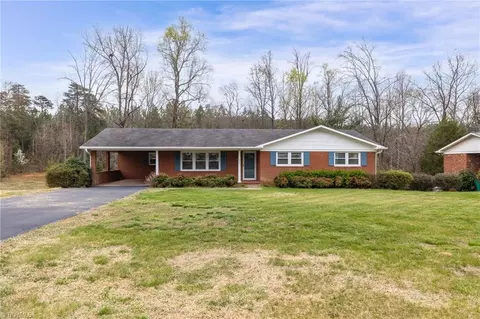220 Link Rd, Reidsville, NC 27320