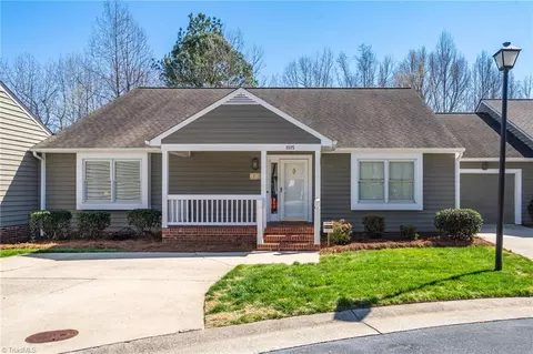 1815 Brunswick Ct, High Point, NC 27262