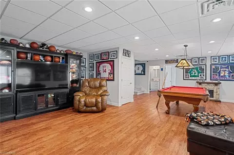 Living - 1815 Brunswick Ct, High Point, NC 27262 photo 5 of 6