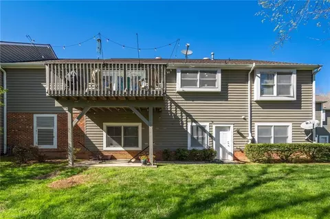 Exterior - 1815 Brunswick Ct, High Point, NC 27262 photo 8 of 9