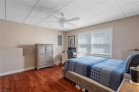 Bedroom - 1815 Brunswick Ct, High Point, NC 27262 photo 5 of 7