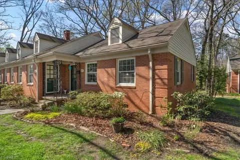 1215 Pamlico Dr, Greensboro, NC 27408