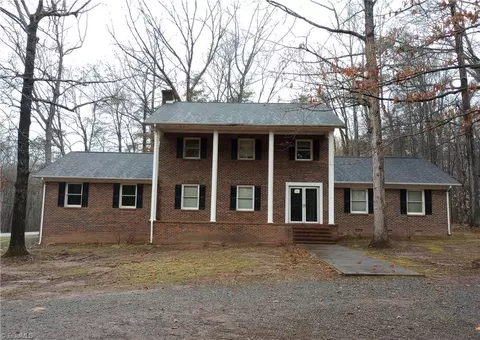 2107 River Rd, Stoneville, NC 27048