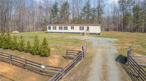 2435 Stewart Rd, Walnut Cove, NC 27052