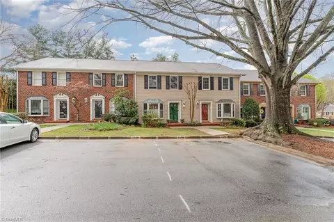 1106 Summer Pl, Greensboro, NC 27410