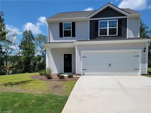 2027 Ram Rd, Greensboro, NC 27405