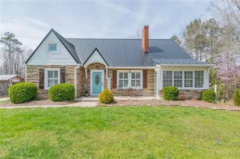 823 New Bowers Rd, Lexington, NC 27292