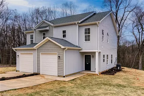 1211 Lombardy St, Greensboro, NC 27405