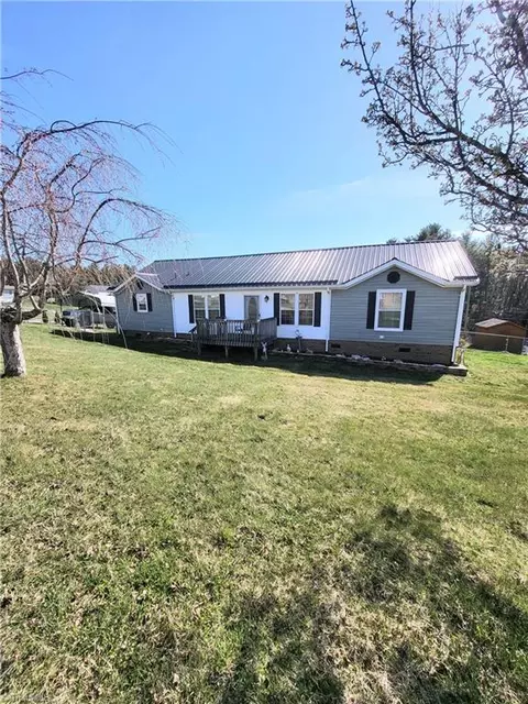 558 Wildcat Rd, Deep Gap, NC 28618