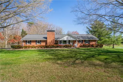 1075 Tuttle Rd, Rural Hall, NC 27045